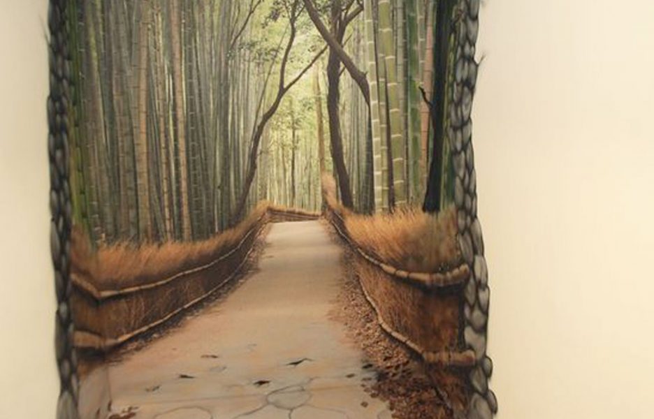 photo d'une peinture en trompe l'oeil d'un couloir profond